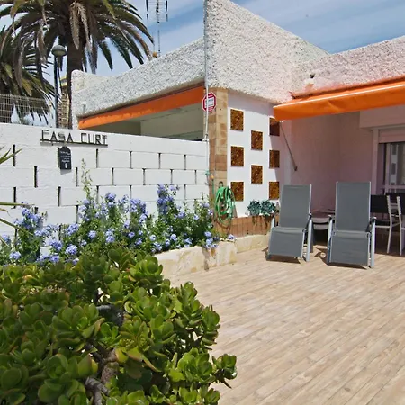Casa Curt, Vista Mar Y Playa בית נופש ארונה